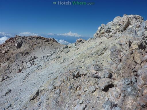 Teide Crater (north; peak on the right)