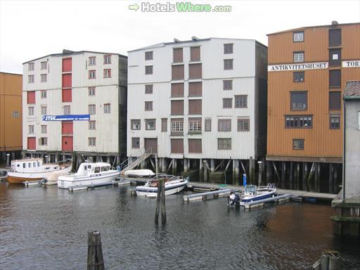 Trondheim Wooden Houses, Canal Harbour